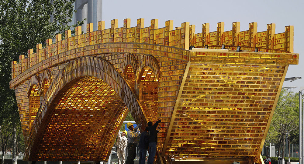 Beijing's Golden Bridge of Silk Road