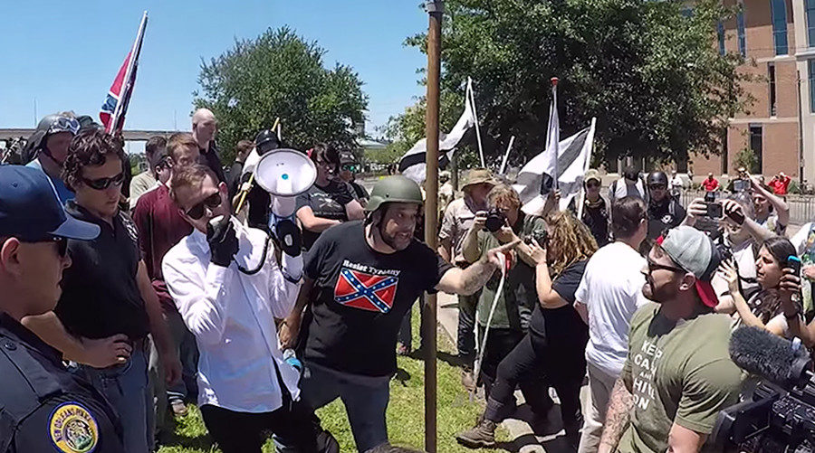 Click to enlarge protests confederate monuments new orleans