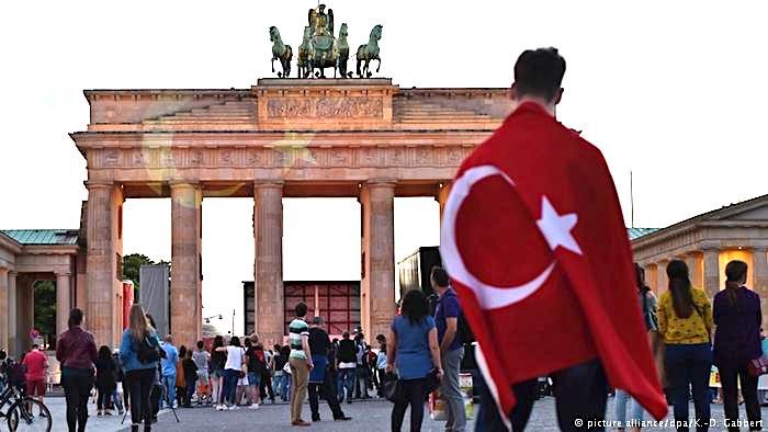 Turk in flag Brandenburg