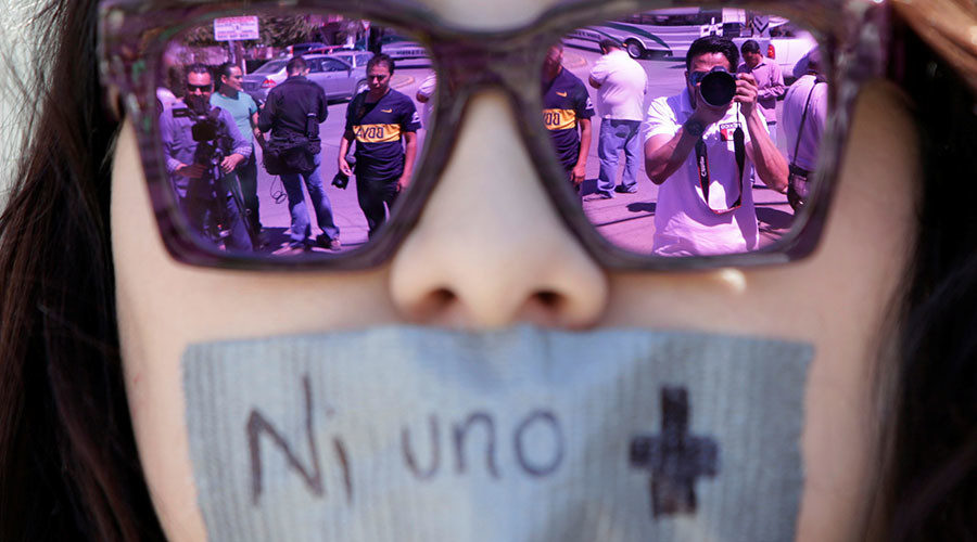 immigrant glasses
