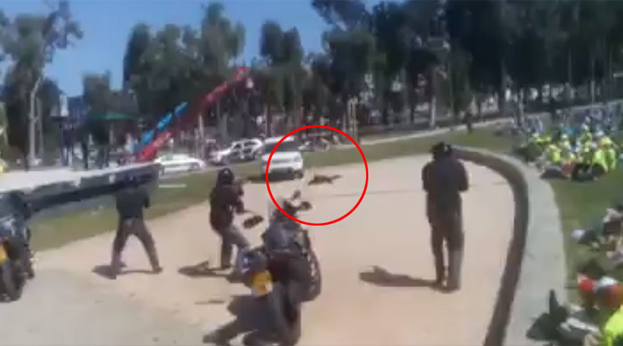 Israeli police have been caught on film in a mock shooting operation against an “assailant” in front of a crowd of fifth-graders