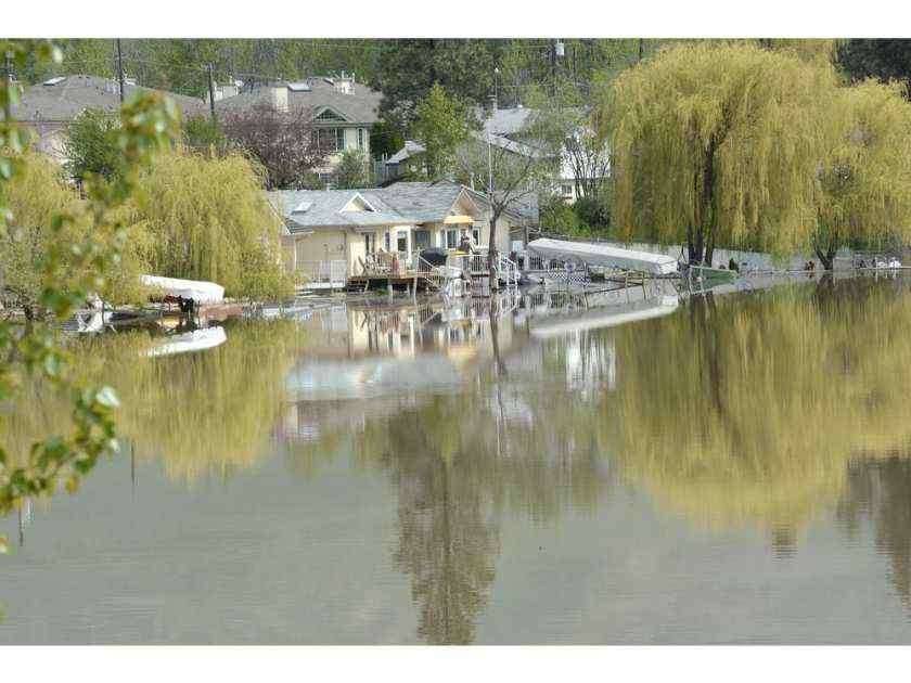 Click to enlarge Ellison Lake flooding
