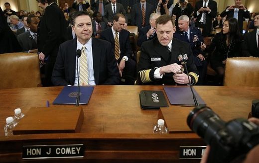 James Comey (L) and Mike Rogers