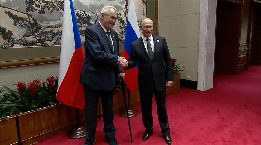 Click to enlarge Czech President Milos Zeman and putin