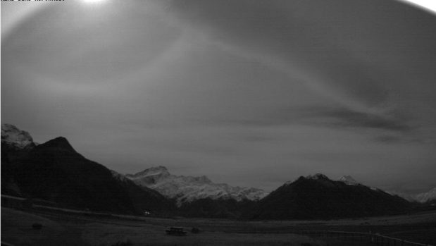 Ice halo around moon in New Zealand