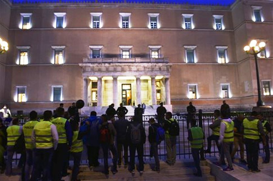 Click to enlarge Athens protesters