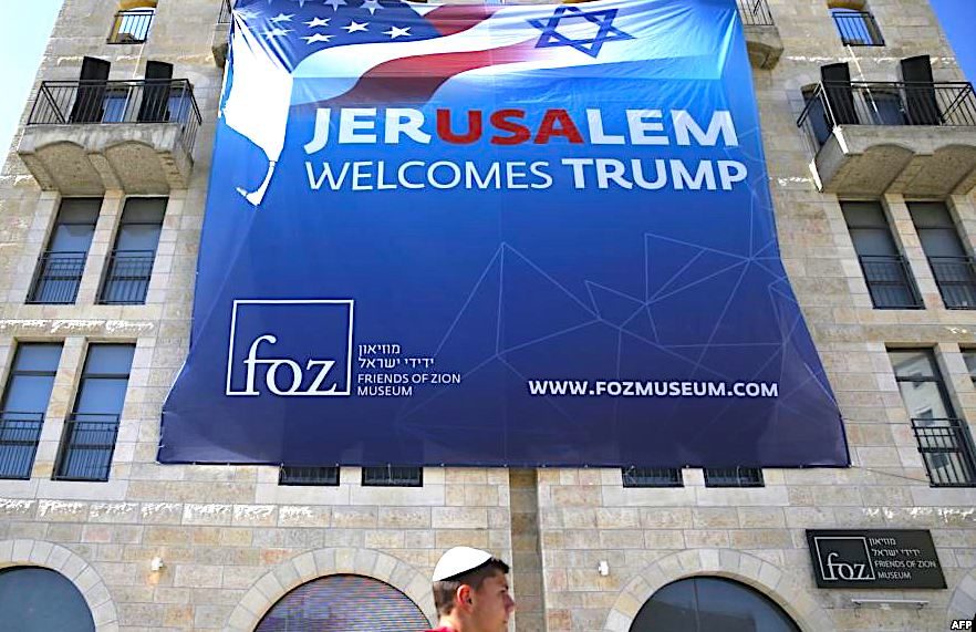 banner for Trump