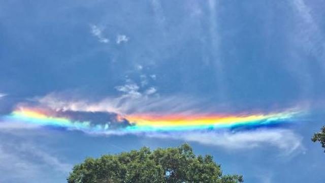 Click to enlarge Circumhorizontal arc in Georgia