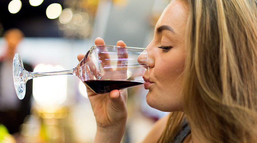 Click to enlarge wine drinking