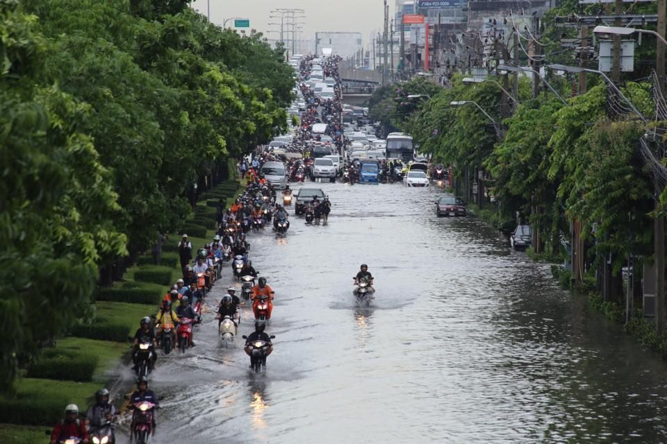 Click to enlarge bangkok flooding