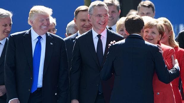 Trump Macron Merkel
