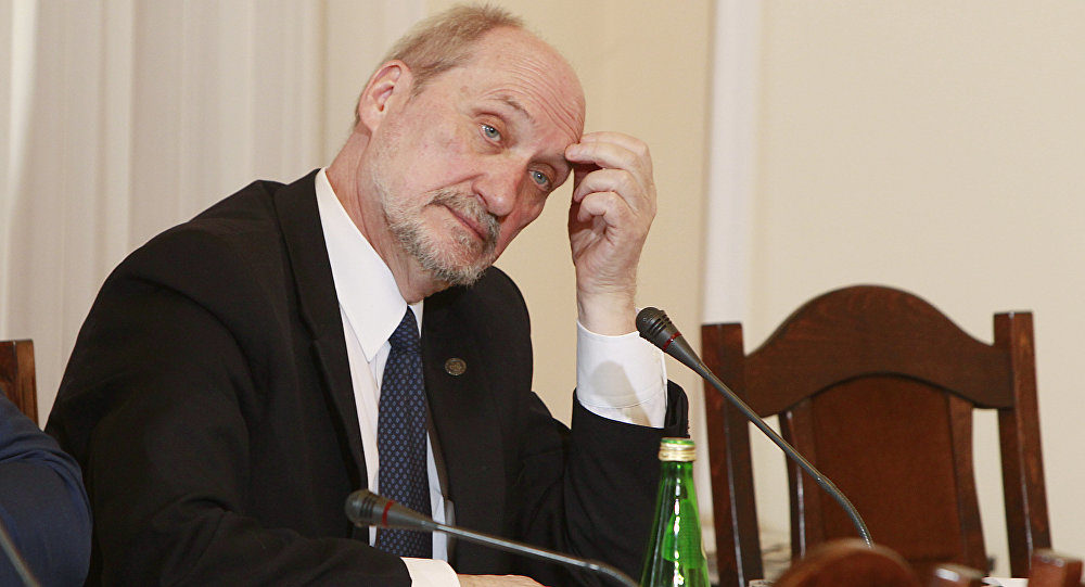 Click to enlarge Antoni Macierewicz