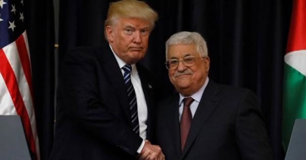 Click to enlarge Donald Trump and Mahmoud Abbas