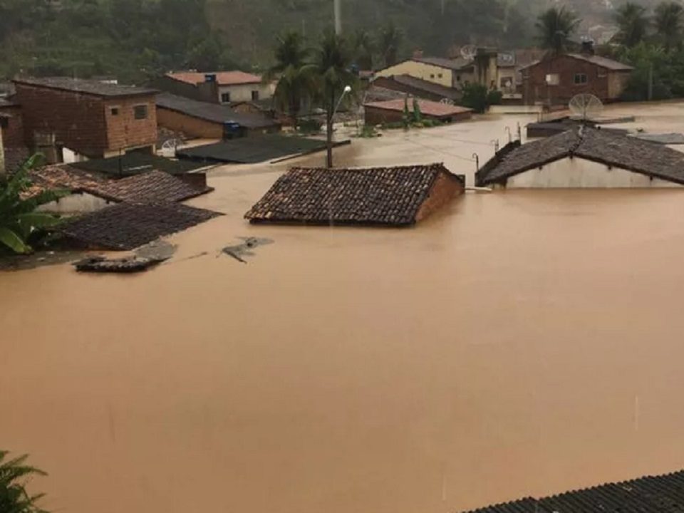 Click to enlarge Floods in Pernambuco, Brazil