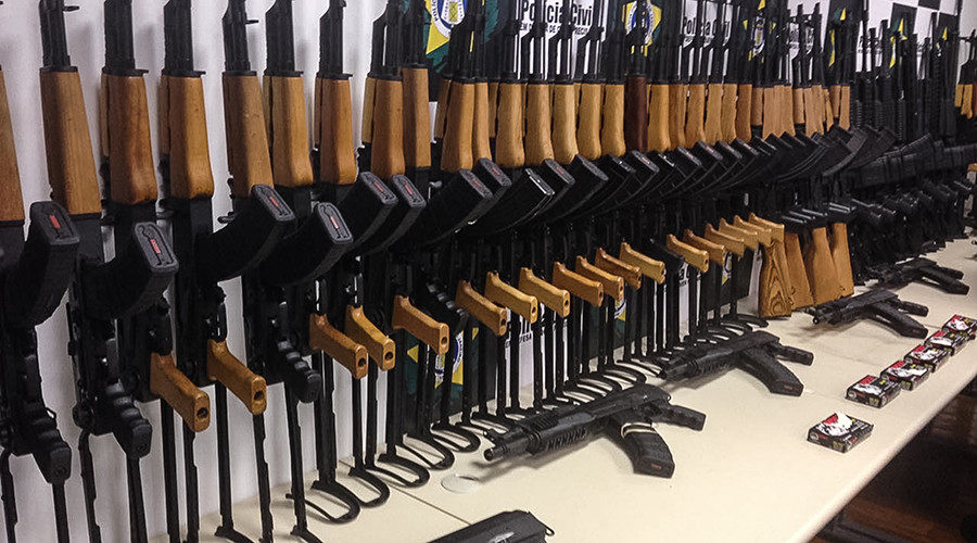 Brazilian police seized 60 assault rifles