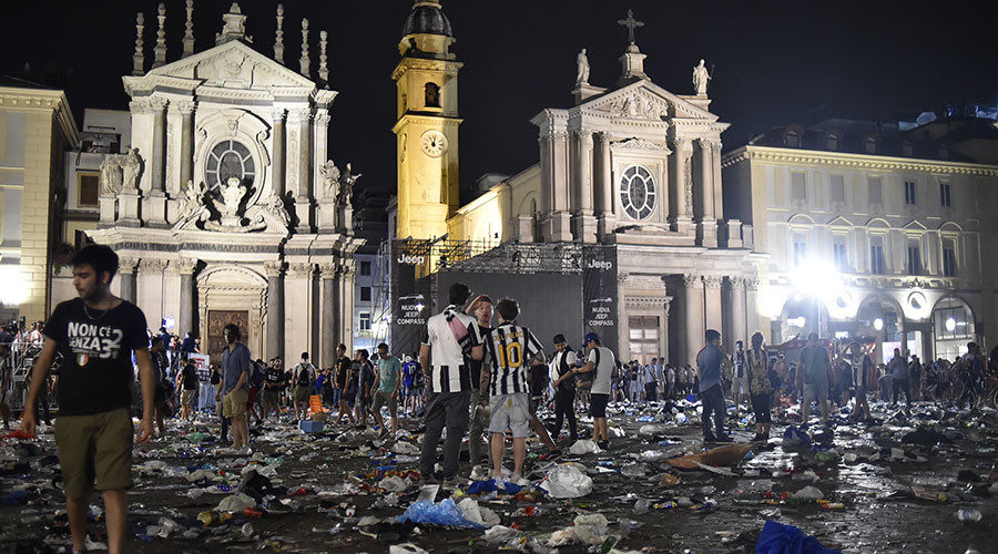 Click to enlarge Injured Turin spectators