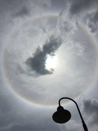 Click to enlarge Singapore solar halo