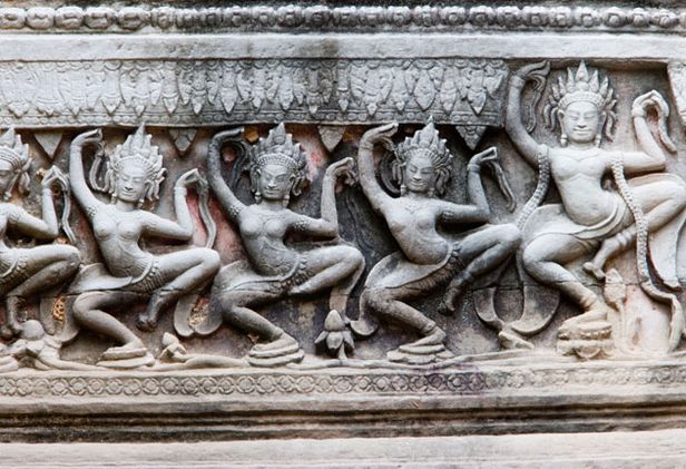 Click to enlarge Angkor Wat Figurines