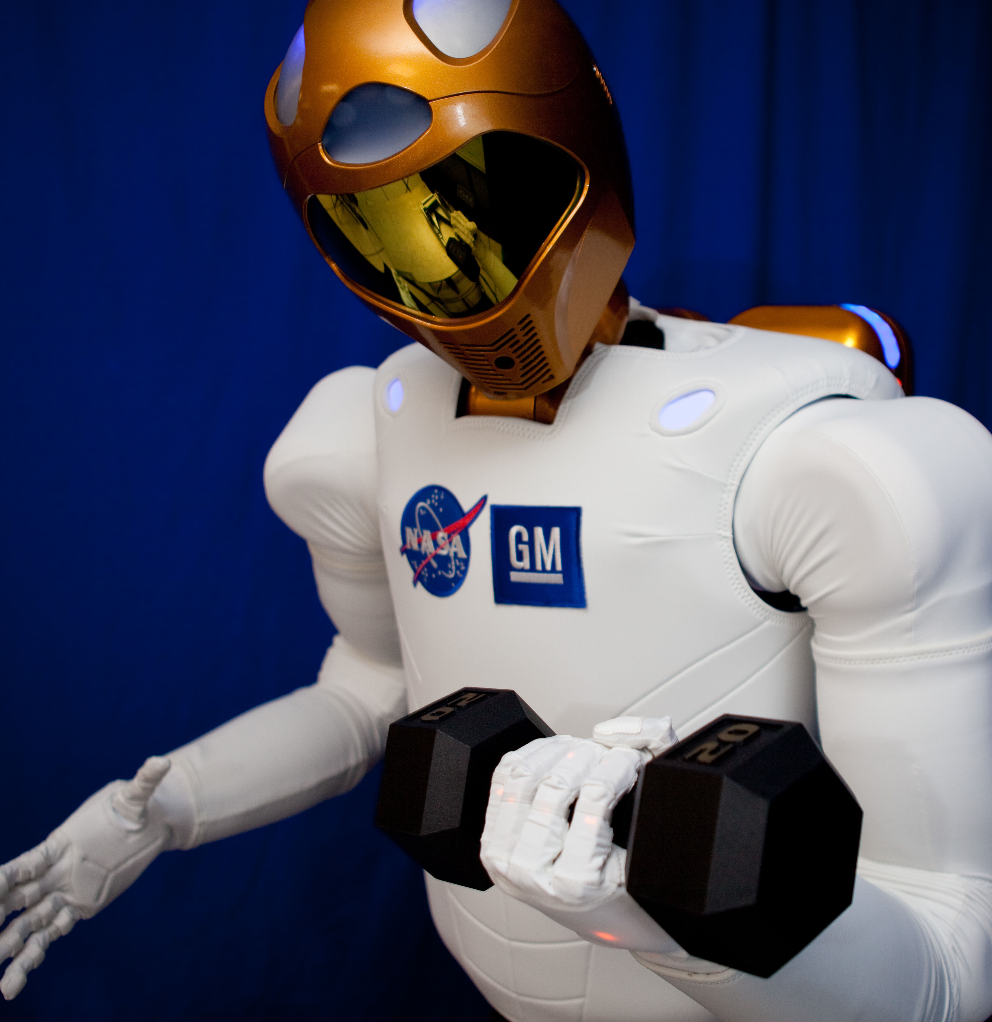 R2 Pumps Iron