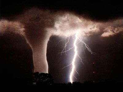 tornado lightning