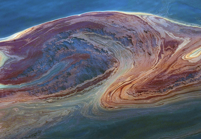 oil spill current