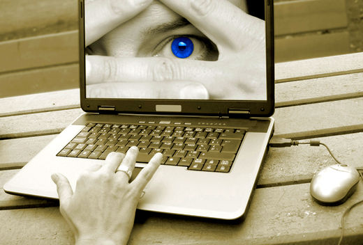 eye laptop