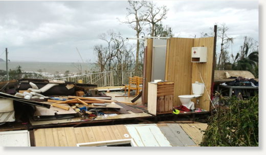Click to enlarge Cyclone Yasi 4