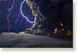 Click to enlarge Volcano Lightning