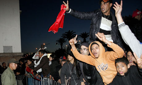 Click to enlarge Demonstrators in Casablanca