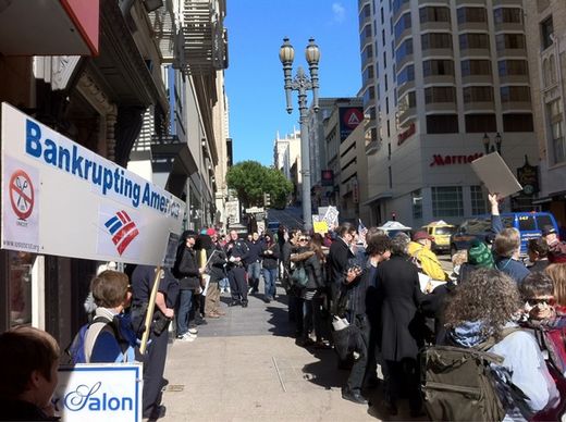 Bank demonstrators San FS
