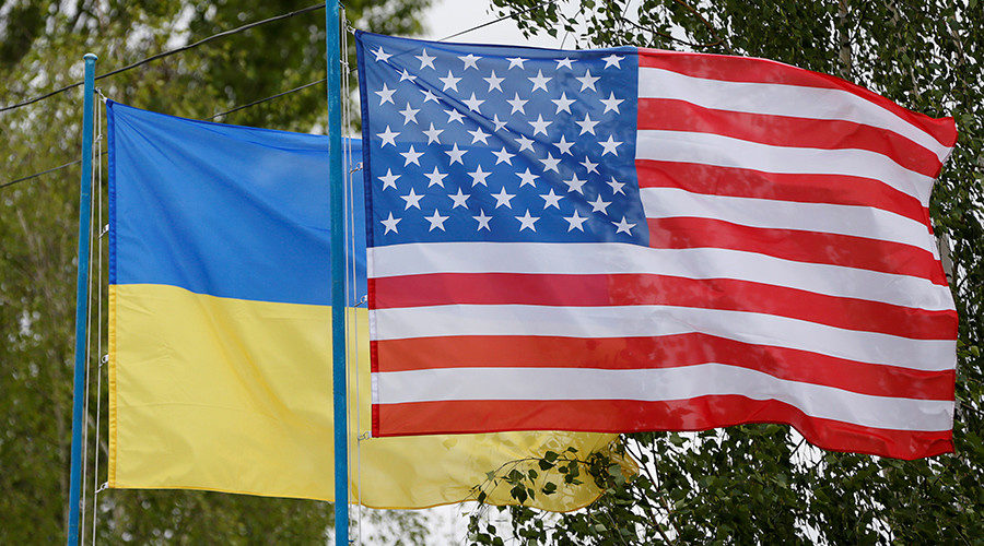 Ukraine and US flags