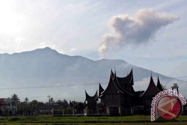 Marapi volcano in West Sumatra
