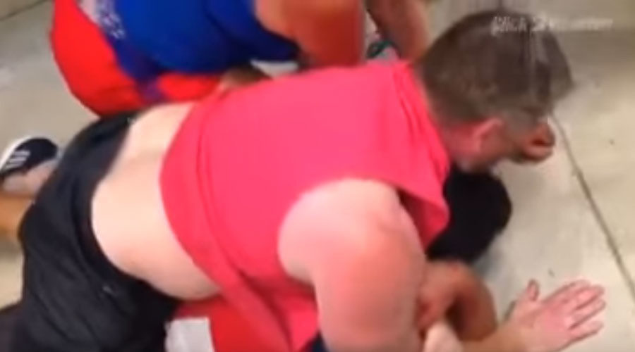 off-duty sheriff’s deputy and her husband choking man