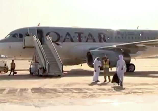 Click to enlarge qatar jet