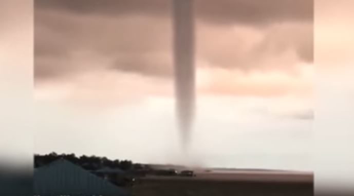 Click to enlarge Alabama waterspout
