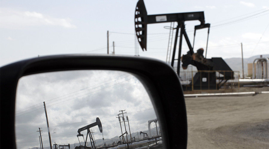 Click to enlarge oil pump