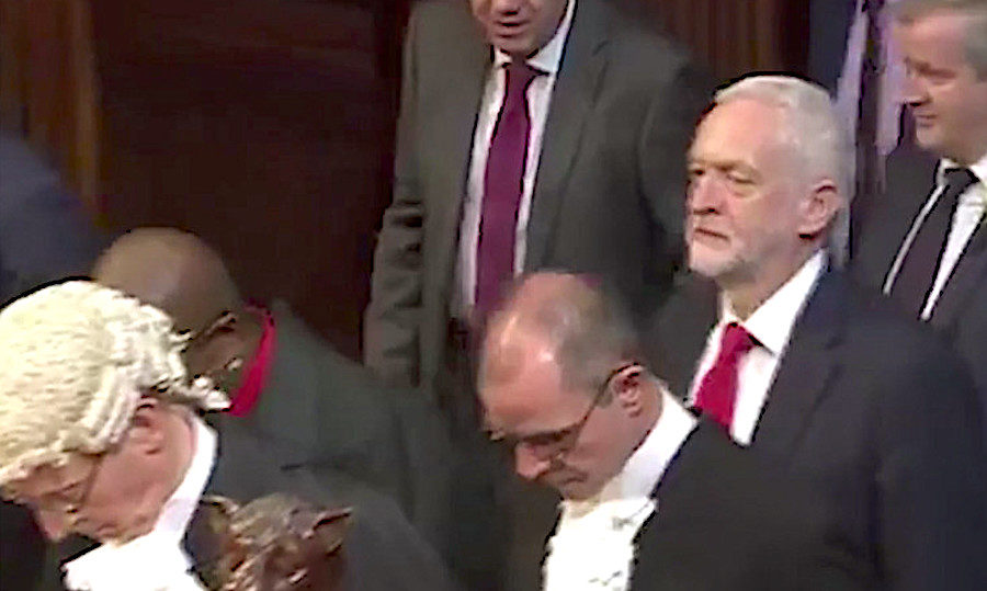 Click to enlarge Corbyn not bow