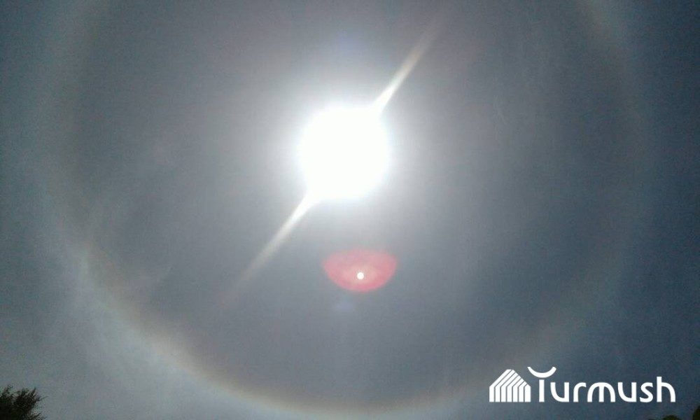 Click to enlarge Sun halo in Issyk-Kul