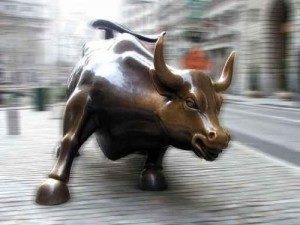 Click to enlarge The Wall Street bull statue by Arturo Di Modica