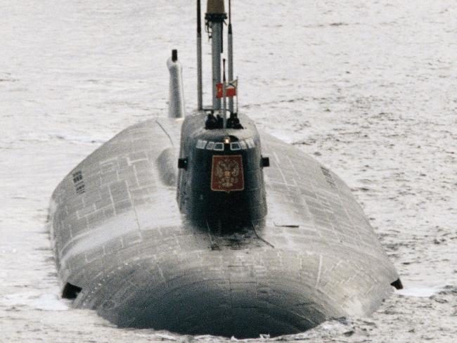 Click to enlarge Russian sub Kursk