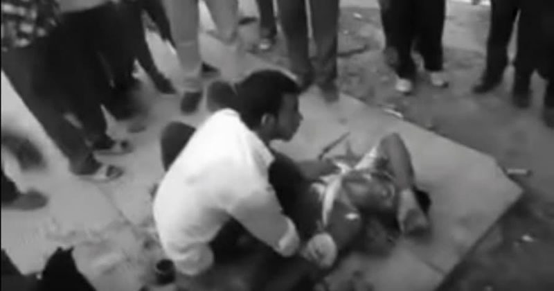 mulsim Murder in New Delhi Train station