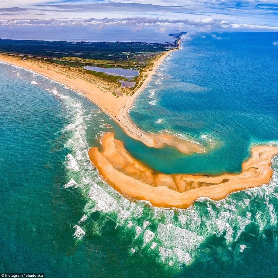 Click to enlarge Underscoring the earth's ever-changing face, a new island