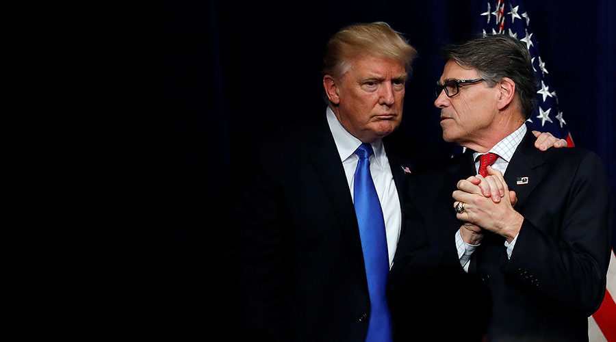 Click to enlarge Trump with Rick Perry