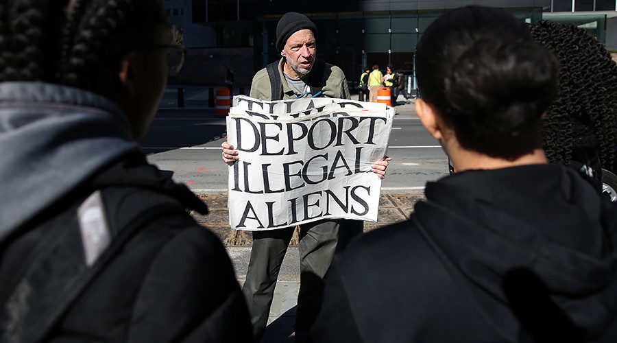 deport illegal aliens