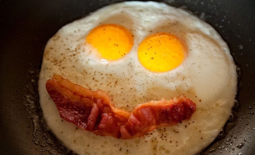 bacon and eggs smiley face