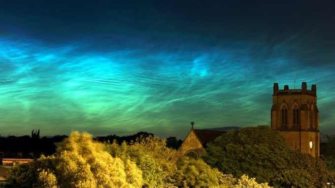 Newcastle noctilucent clouds