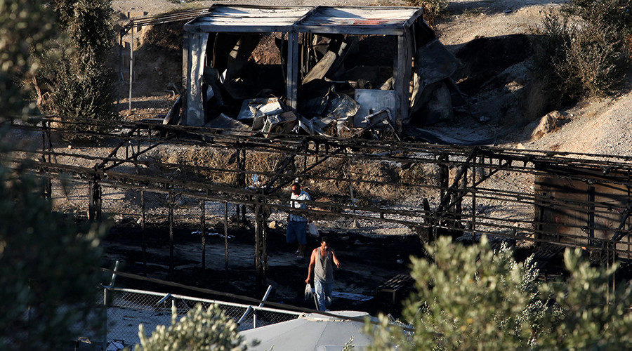 Click to enlarge fire Greek refugee camp
