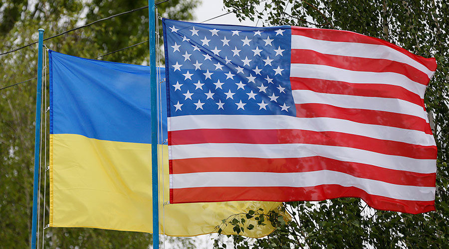 Ukraine and US flags