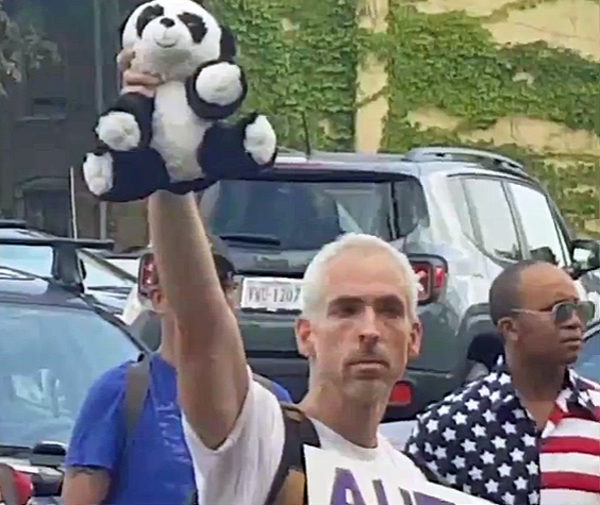 Click to enlarge Seth Rich vigil