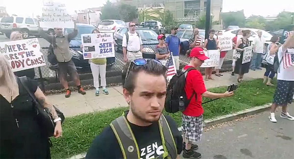 Click to enlarge seth rich vigil